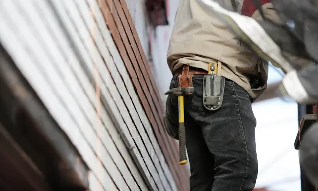 Smart Fix vs. DFW Improved in Dallas: Repairs or a Planned Remodel?