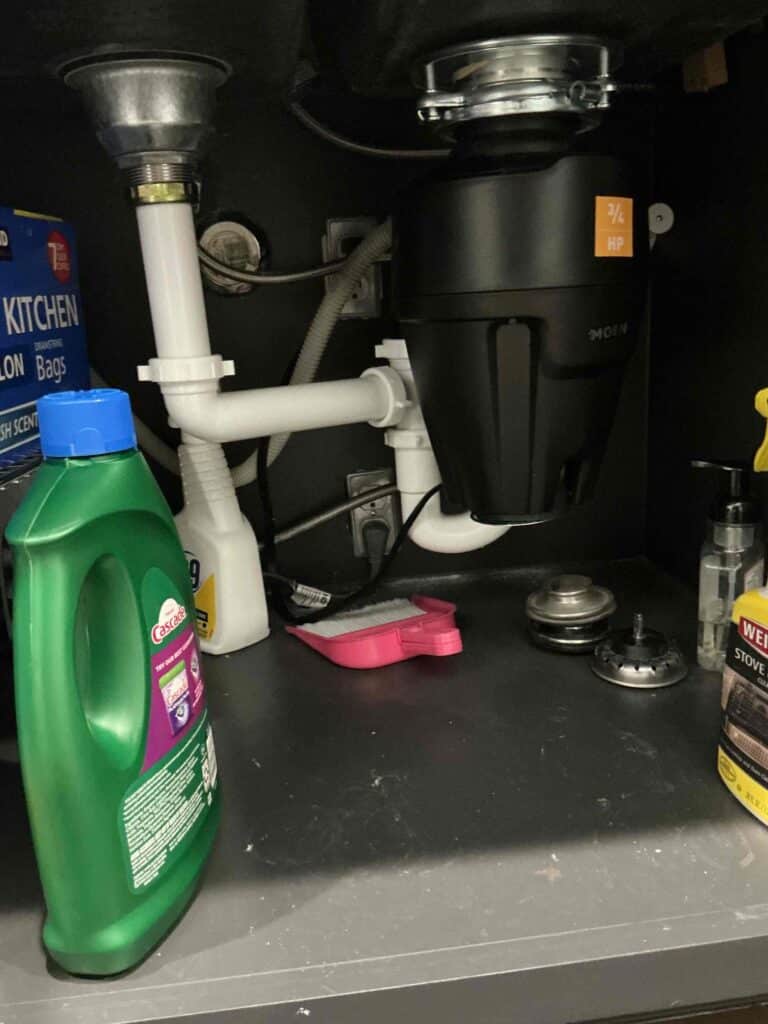 c561772b 5a45 4919 9c10 450c525afbf8 cdv photo 000.