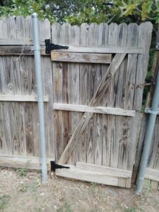 Fence and Gate Repair - Gallery image 5