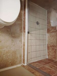 Shower Caulk Replacement - Gallery image 1