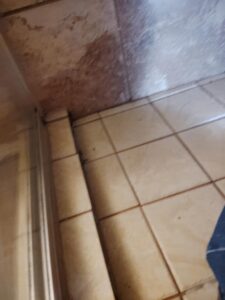 Shower Caulk Replacement - Gallery image 2