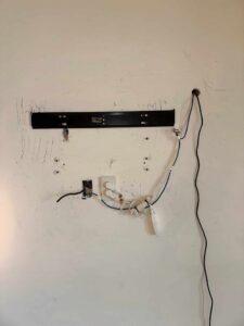 Drywall Patch Repair - Gallery image 4